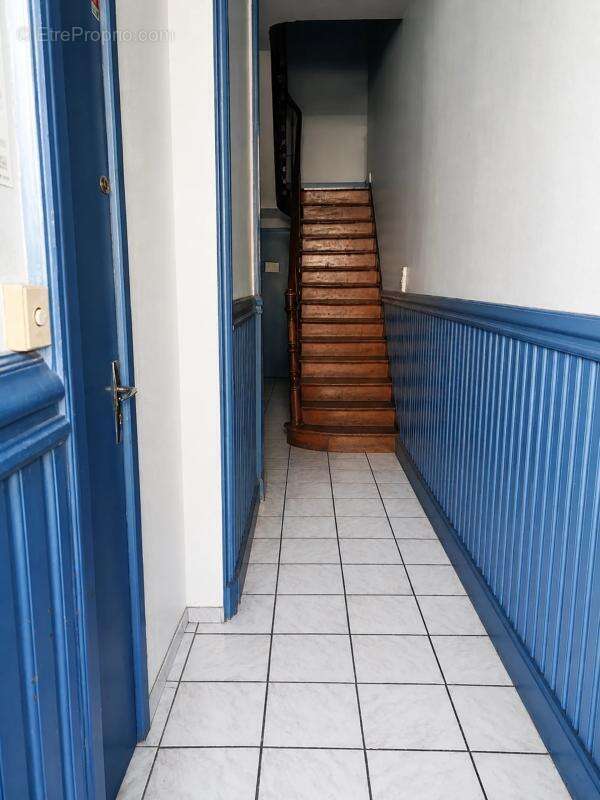 Immeuble de Rapport de 150m2 loué - 7 pièces à Douai - photo 5