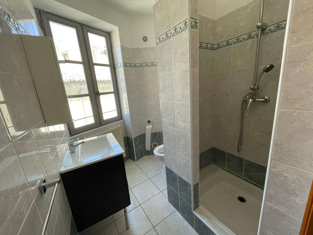 Appartement T2 Rénové - idéal 1er achat - photo 6