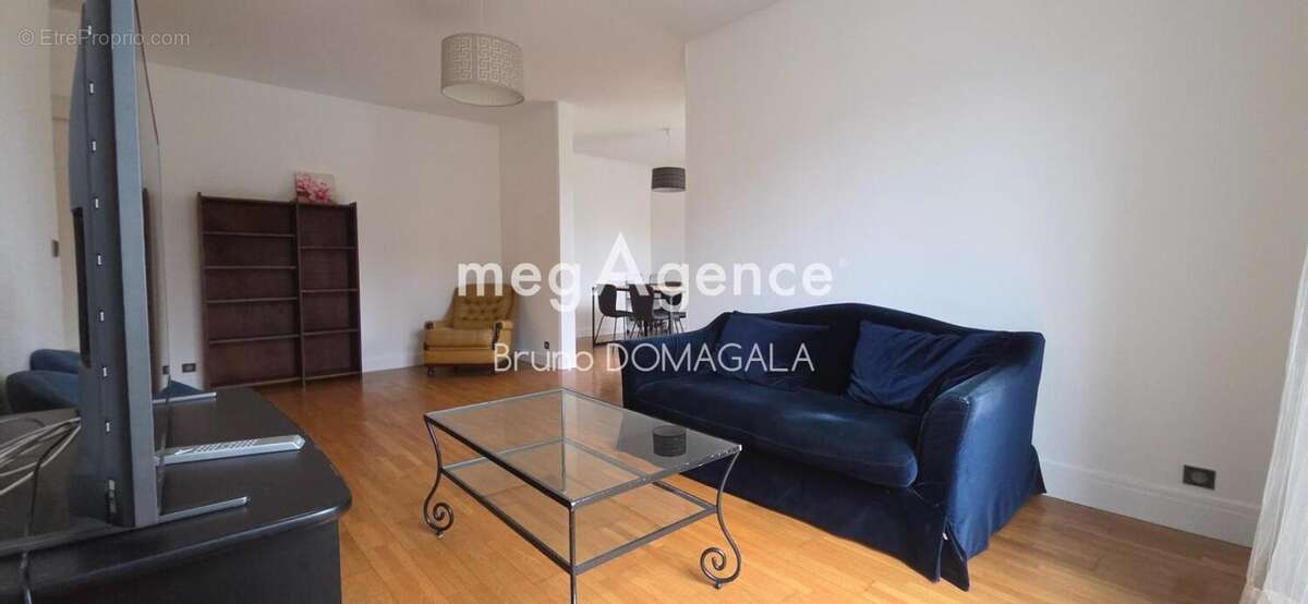 Appartement à VERSAILLES