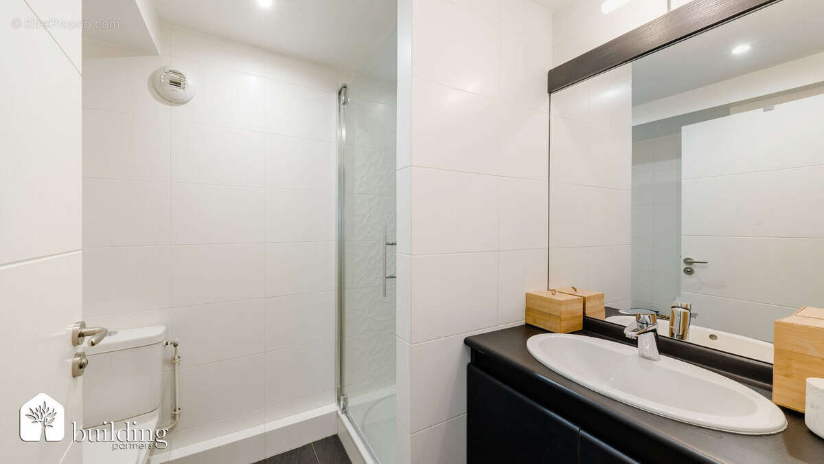 Appartement à LEVALLOIS-PERRET