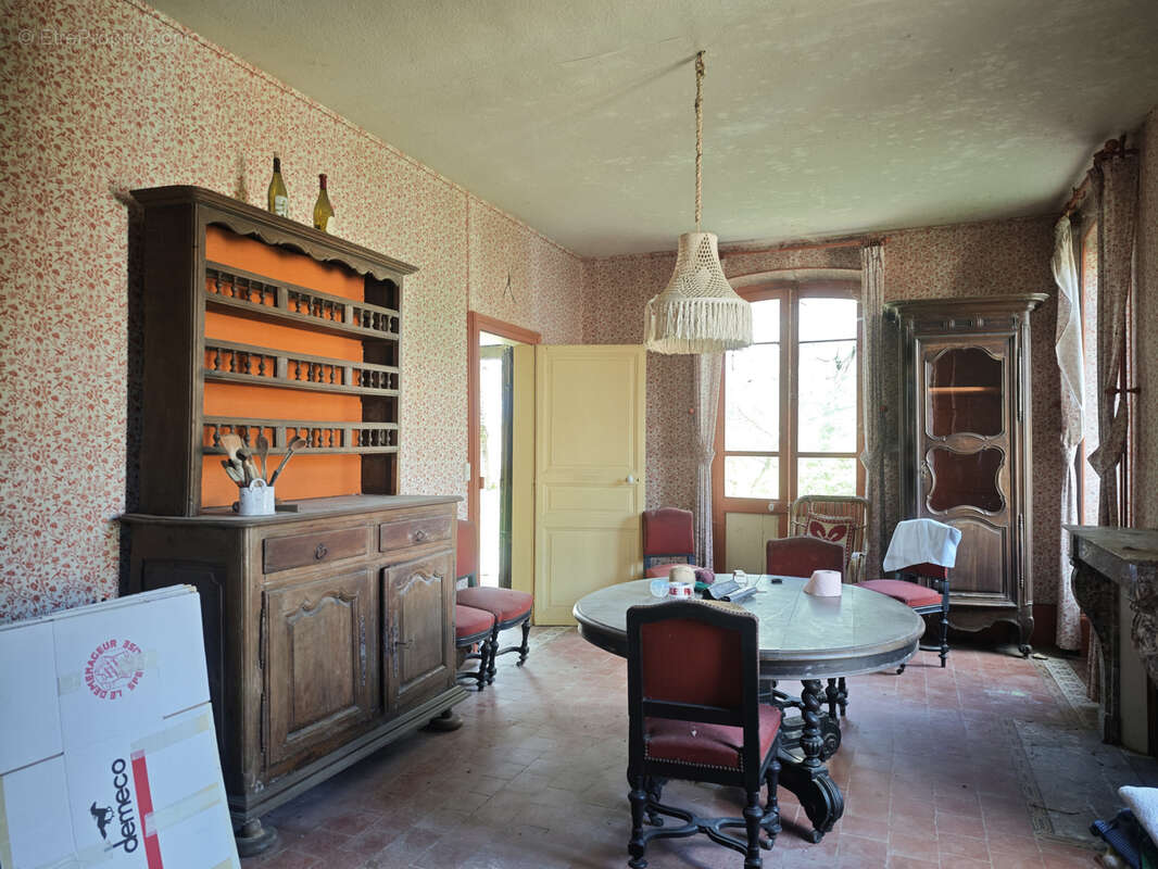 Maison à CHATILLON-EN-BAZOIS