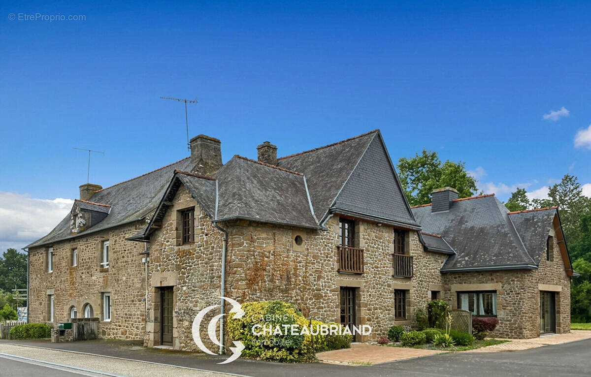 Maison à SAINT-JEAN-SUR-COUESNON