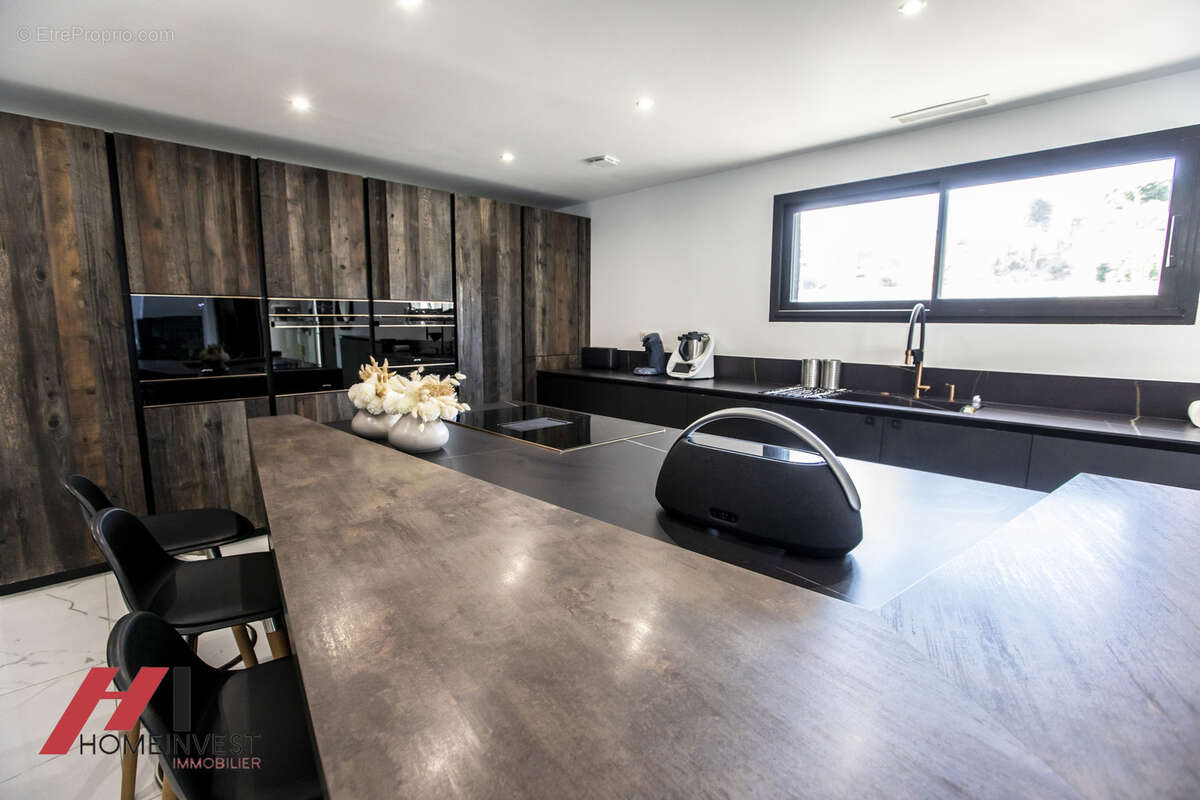 Maison à MARSEILLE-11E