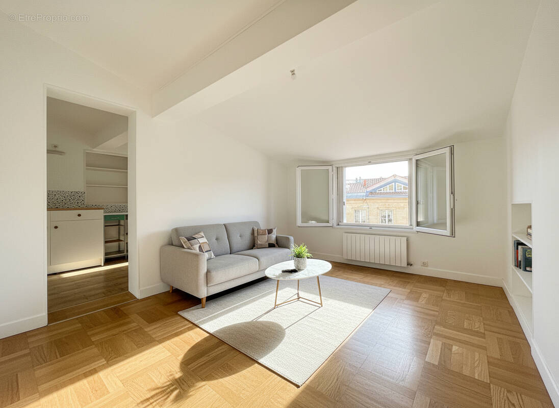 Appartement à BORDEAUX