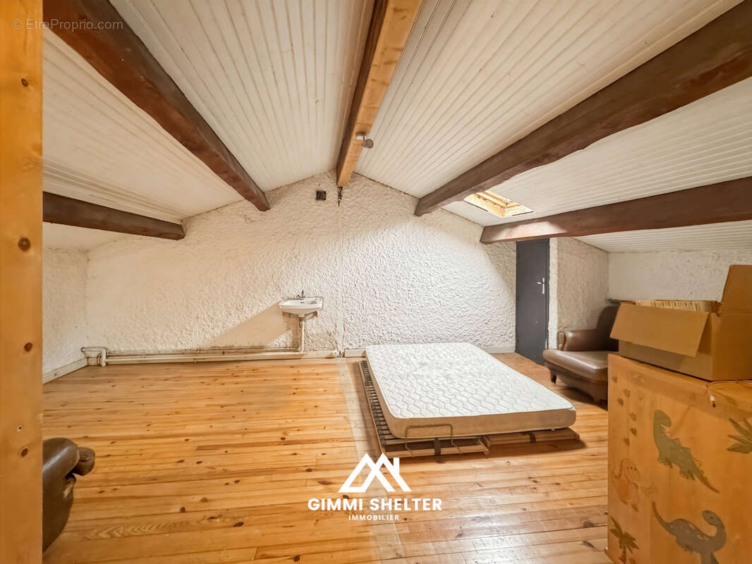 MAISON à La Sauvetat, 4 chambres, grange - photo 7