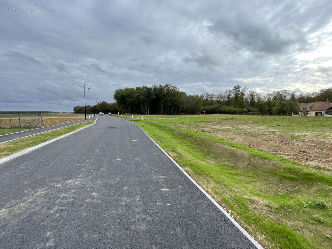 Terrains à bâtir viabilisés de 612 à 781 m2 AXE PACY / EVREUX - photo 8