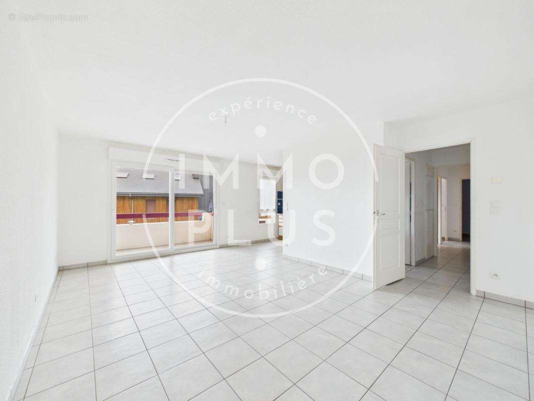 Appartement à VILLAZ