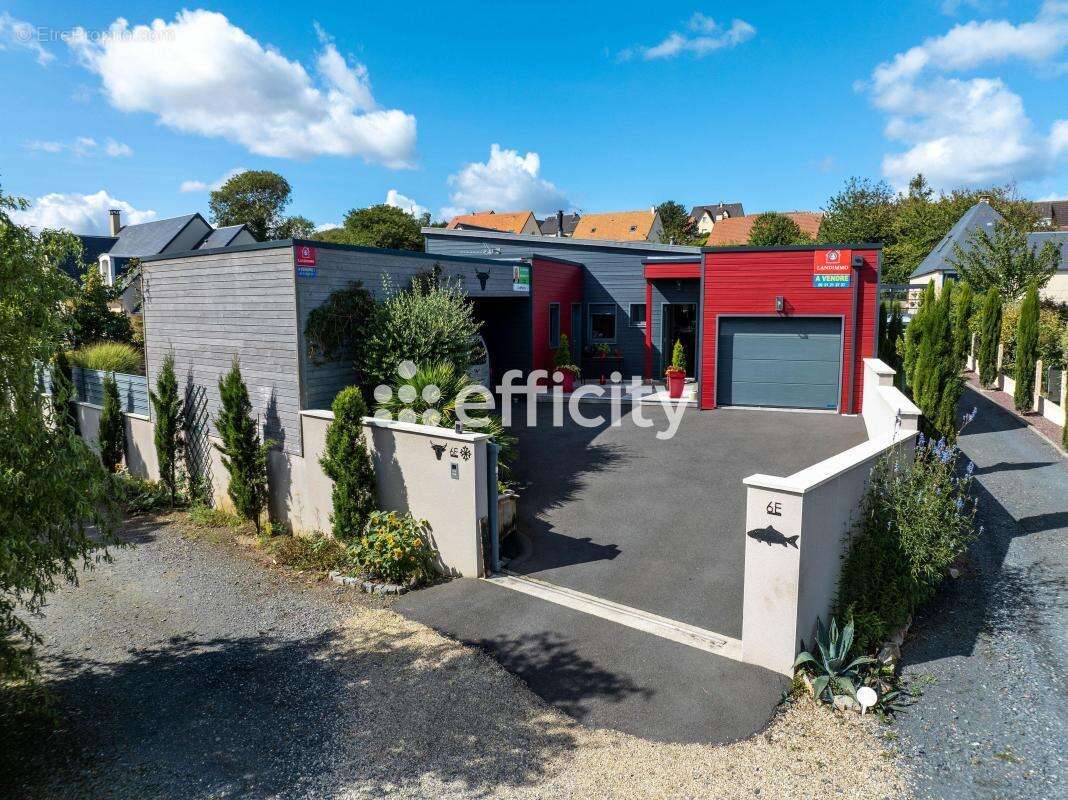 Maison à ARROMANCHES-LES-BAINS