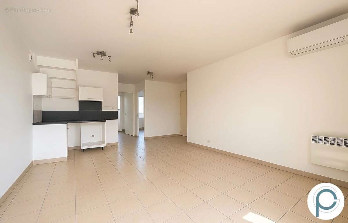 Appartement à SANARY-SUR-MER