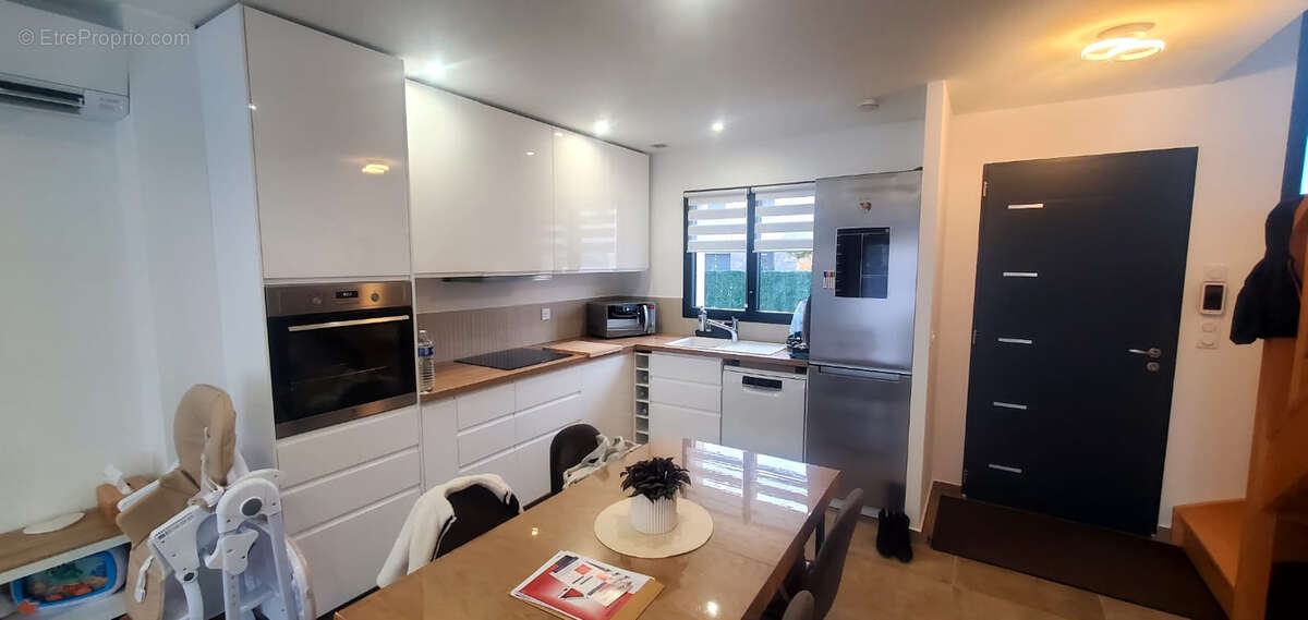 Maison à CLAYE-SOUILLY