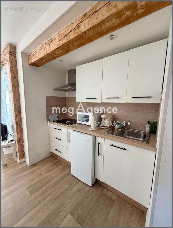 Studio 25 m2 - Secteur Remparts - photo 2