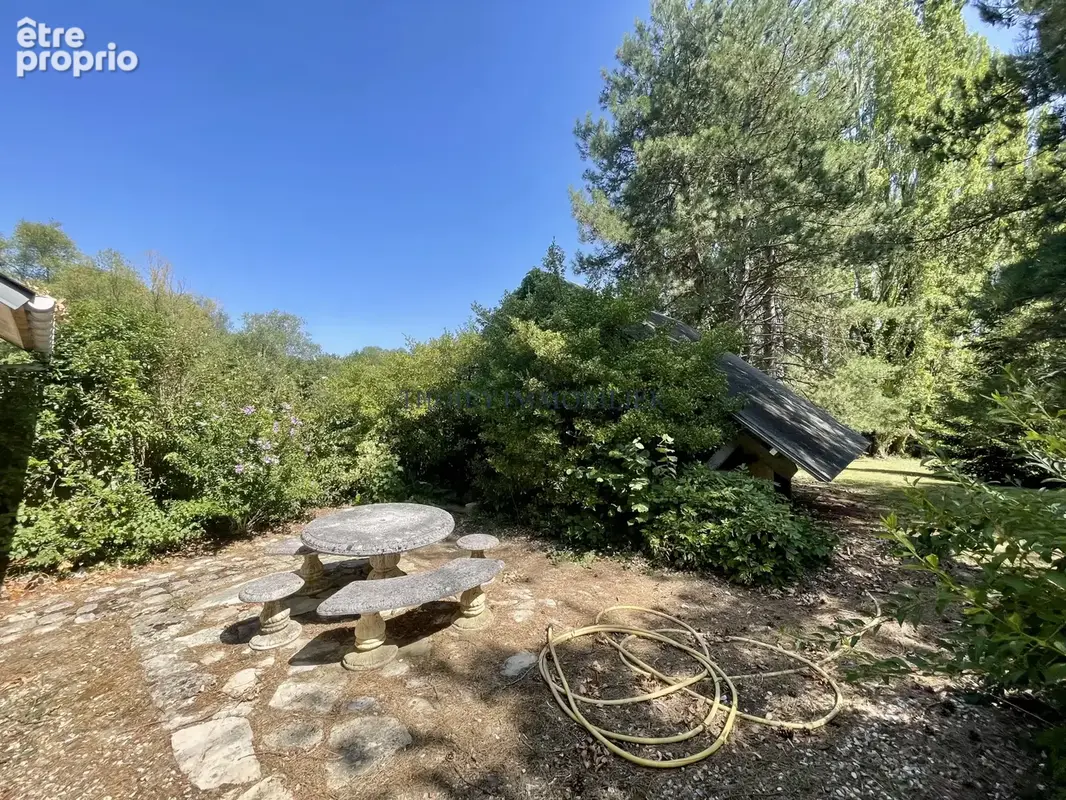 Propriété de charme 11 pièces sur 36 985 m2. - photo 27