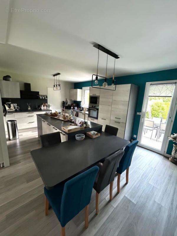 Maison à VELARS-SUR-OUCHE