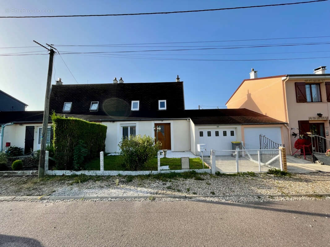 Maison à SAINT-OUEN-DU-TILLEUL
