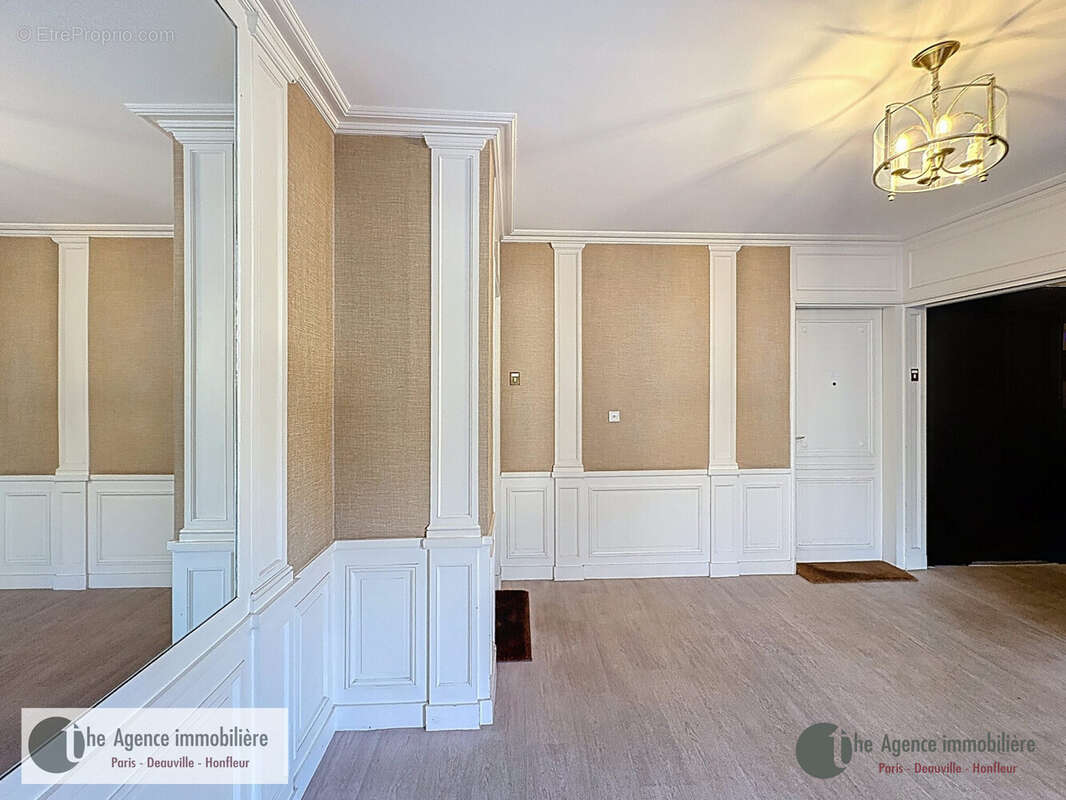 Appartement à TROUVILLE-SUR-MER