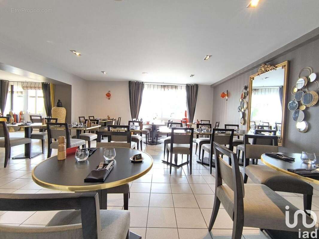 Photo 8 - Commerce à BESSINES-SUR-GARTEMPE