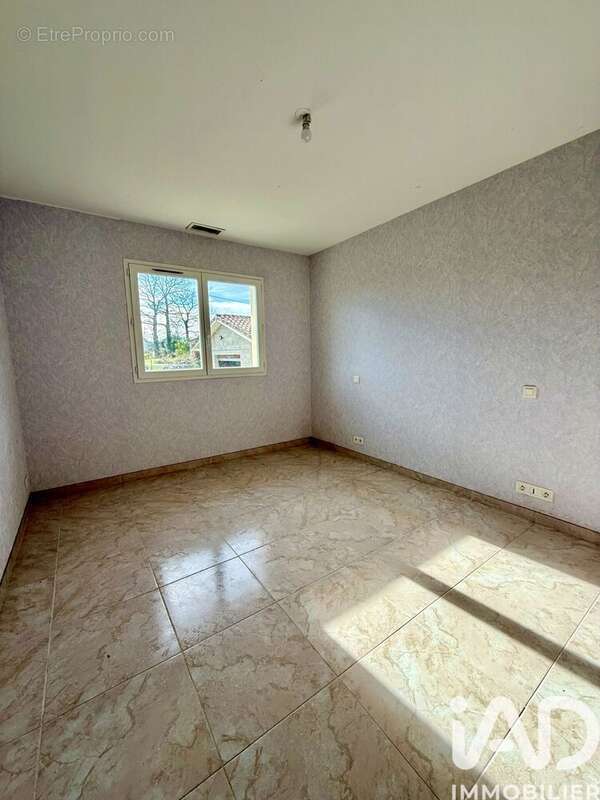 Maison 158 m² à Franquevielle  - photo 7