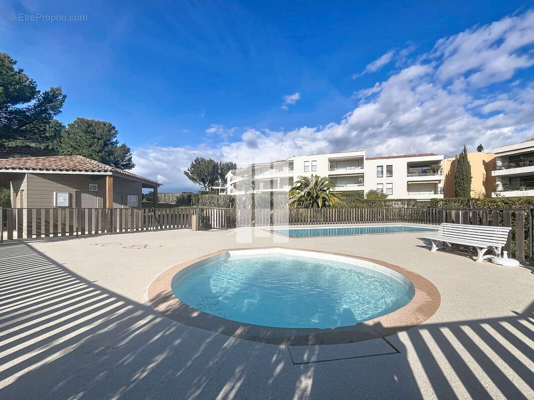 Appartement à SAINT-RAPHAEL