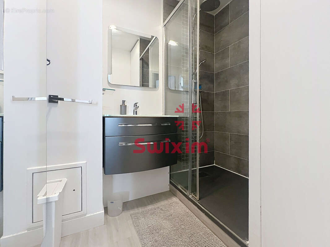 Appartement à PARIS-11E