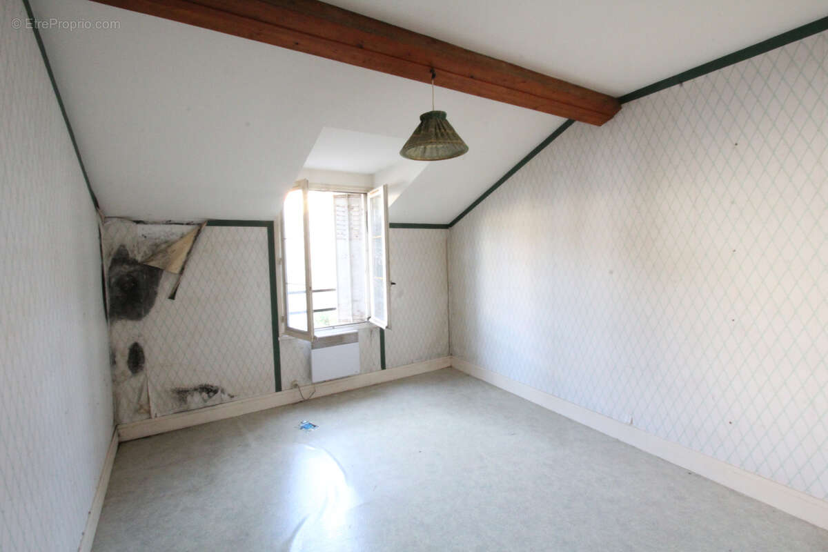 Appartement à LA CHARITE-SUR-LOIRE