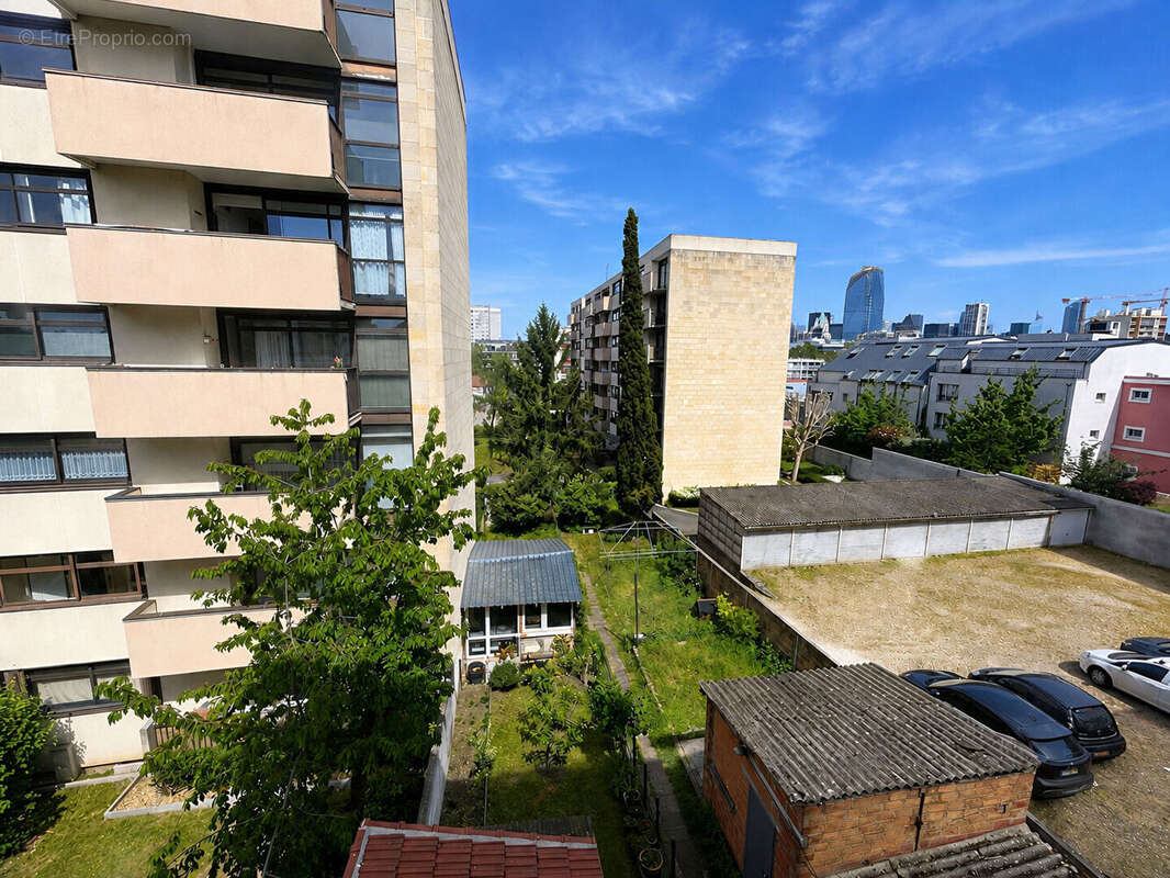 Appartement à NANTERRE