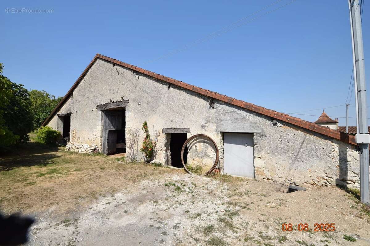 Maison à DOUCHAPT