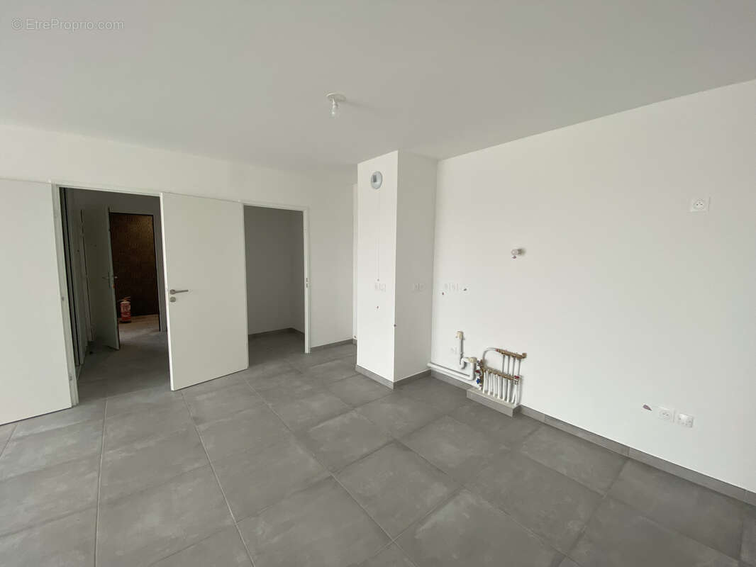 Appartement moderne avec double parking et terrasse en étage élevé - photo 5