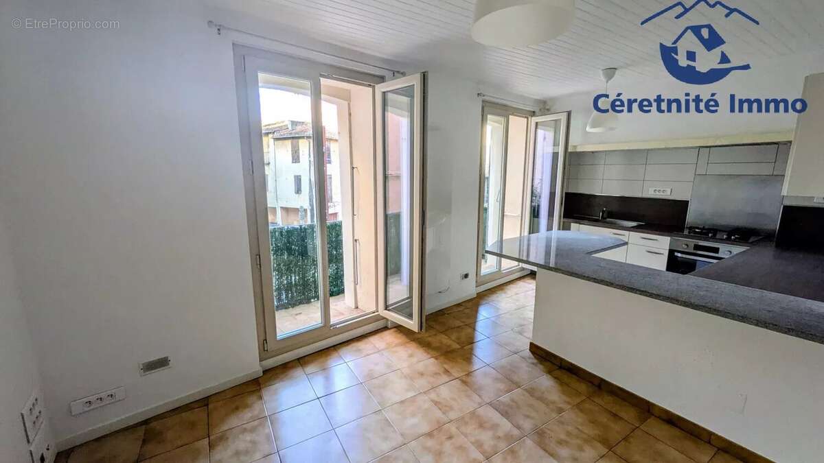 Appartement à ARLES-SUR-TECH
