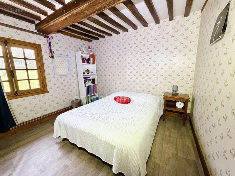 Maison à SAINT-PIERRE-SUR-DIVES