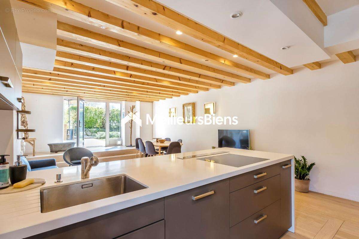 Appartement à TALLOIRES