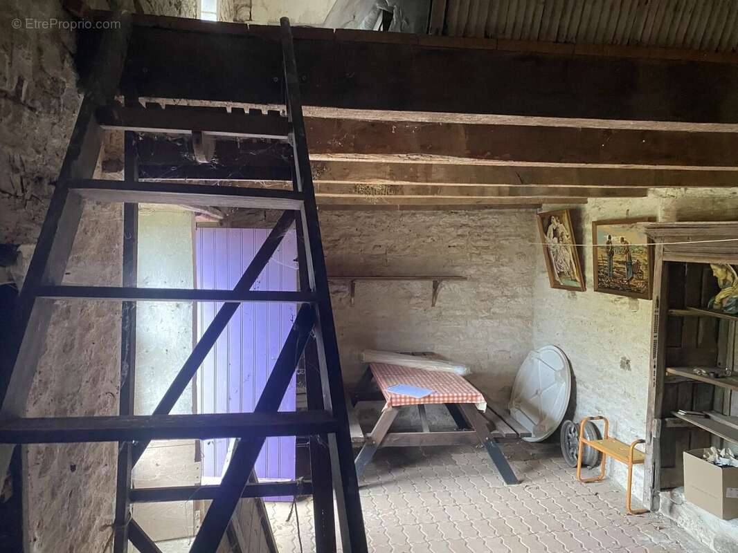 Maison à ROCHES-BETTAINCOURT