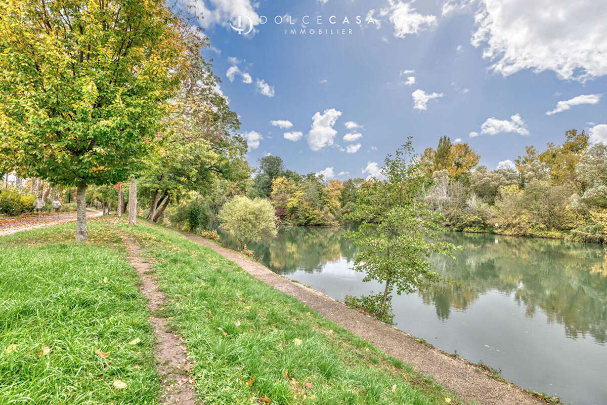 Appartement à SAINT-MAUR-DES-FOSSES
