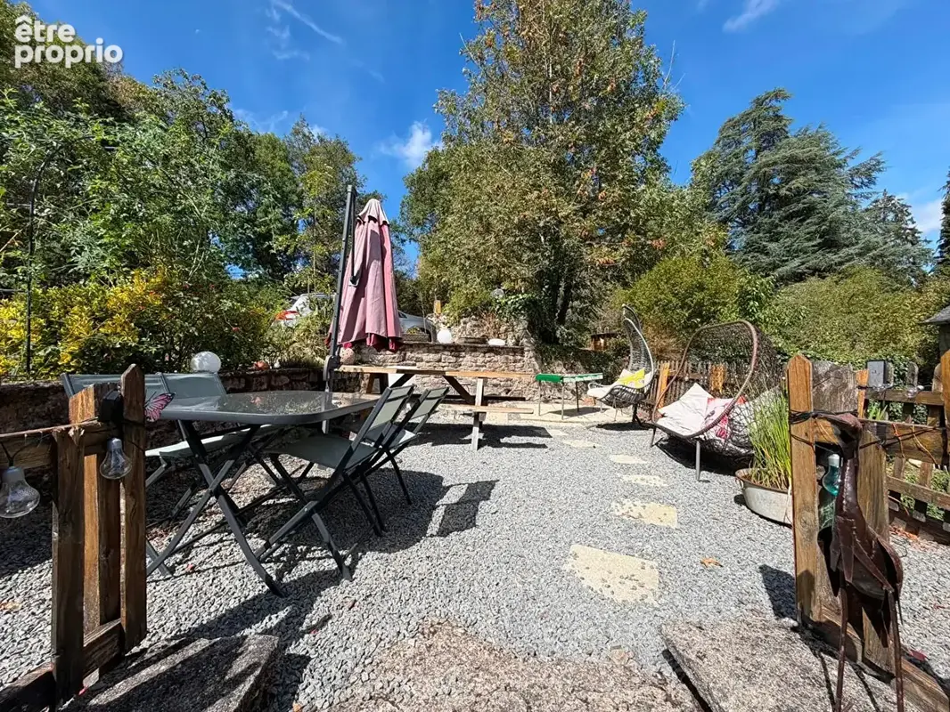 HAUTE VIENNE - Belle maison familiale avec chambres d'hôtes établies et vues spectaculaires - photo 7