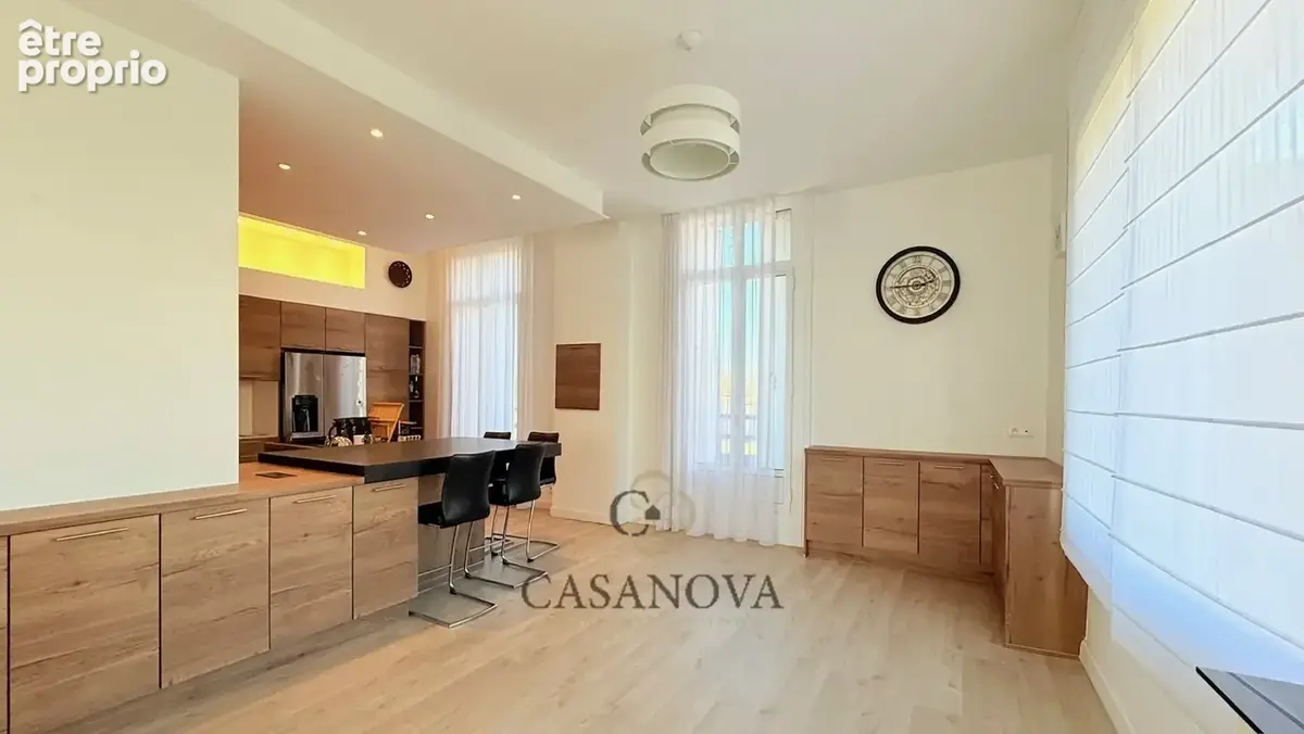 Maison de maître 260 m² avec piscine chauffée et jardin  Béziers centre  Bien d'exception - photo 8