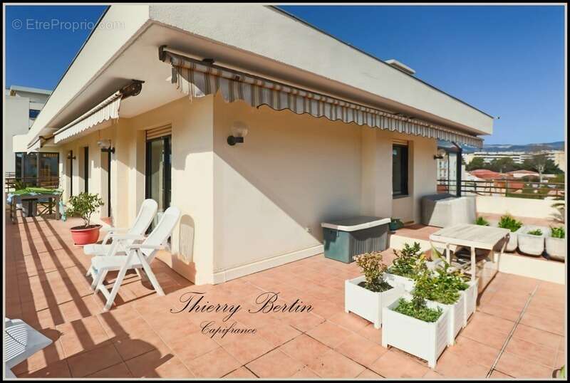 Appartement à CAGNES-SUR-MER