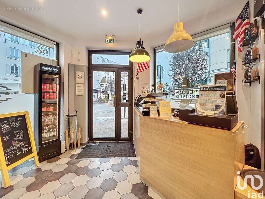 Photo 7 - Commerce à ANTONY