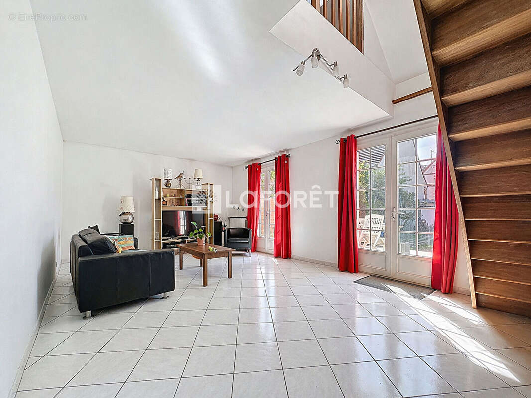 Maison à CHAMPIGNY-SUR-MARNE