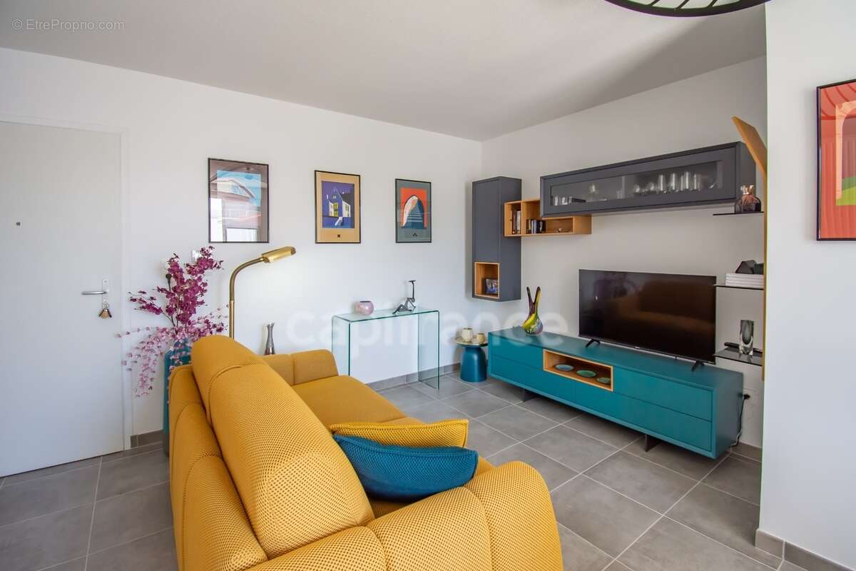 ROYAN – PONTAILLAC  T2 récent avec balcon à 650 m de la plage - photo 5
