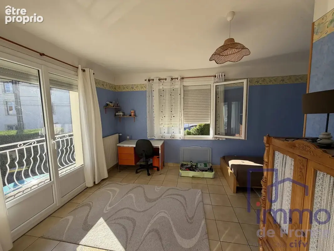 Maison 6 pièces 129 m² à vendre à Veauche (42340) - photo 9