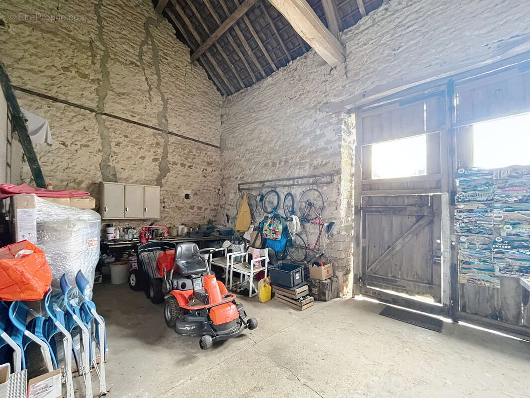 Maison à MILLY-LA-FORET