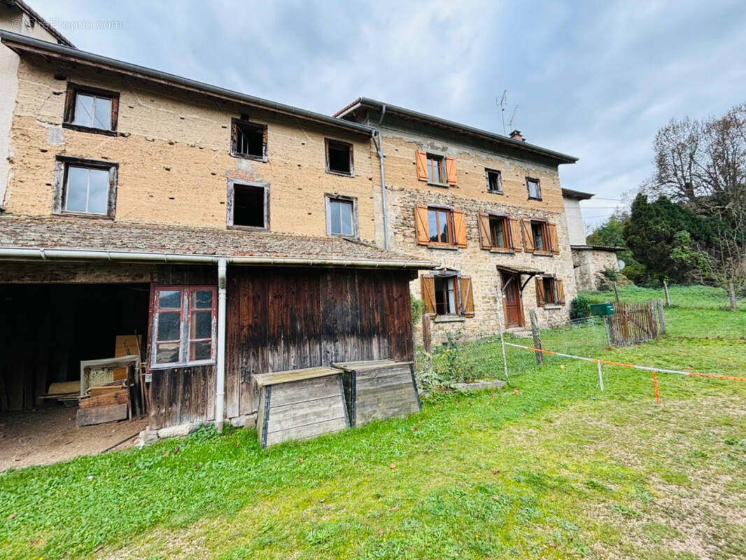Maison à SAINT-MARTIN-DES-OLMES