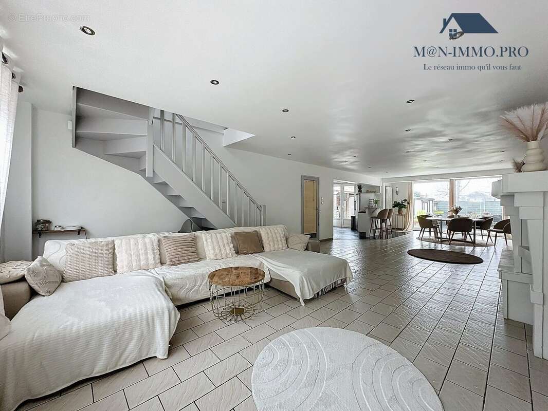 Maison à ARMENTIERES