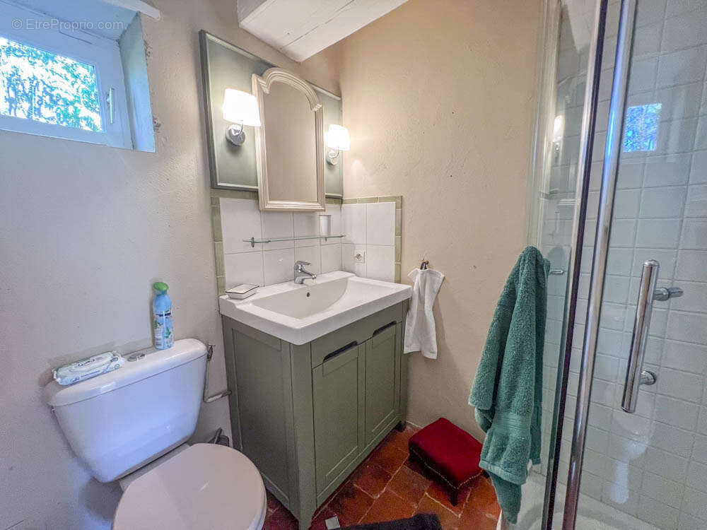 Maison à LE RENOUARD