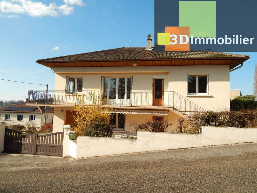 Photo 1 - Maison à LONS-LE-SAUNIER