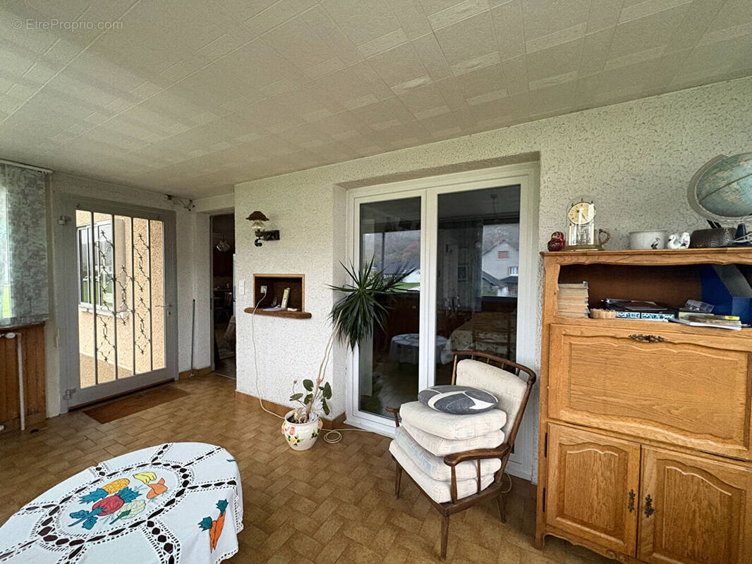 Maison à COLOMBIER-FONTAINE