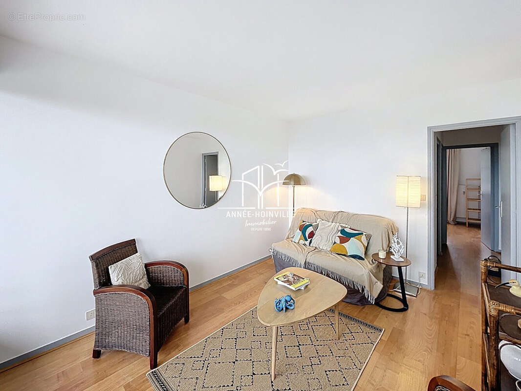 Appartement à TROUVILLE-SUR-MER