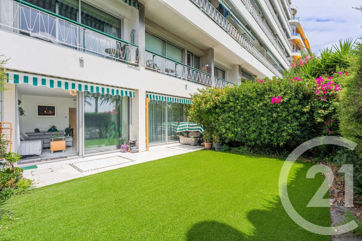 Appartement à NICE