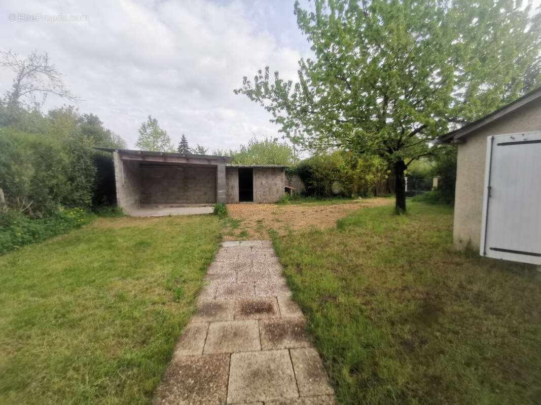 Maison à CHOUZE-SUR-LOIRE