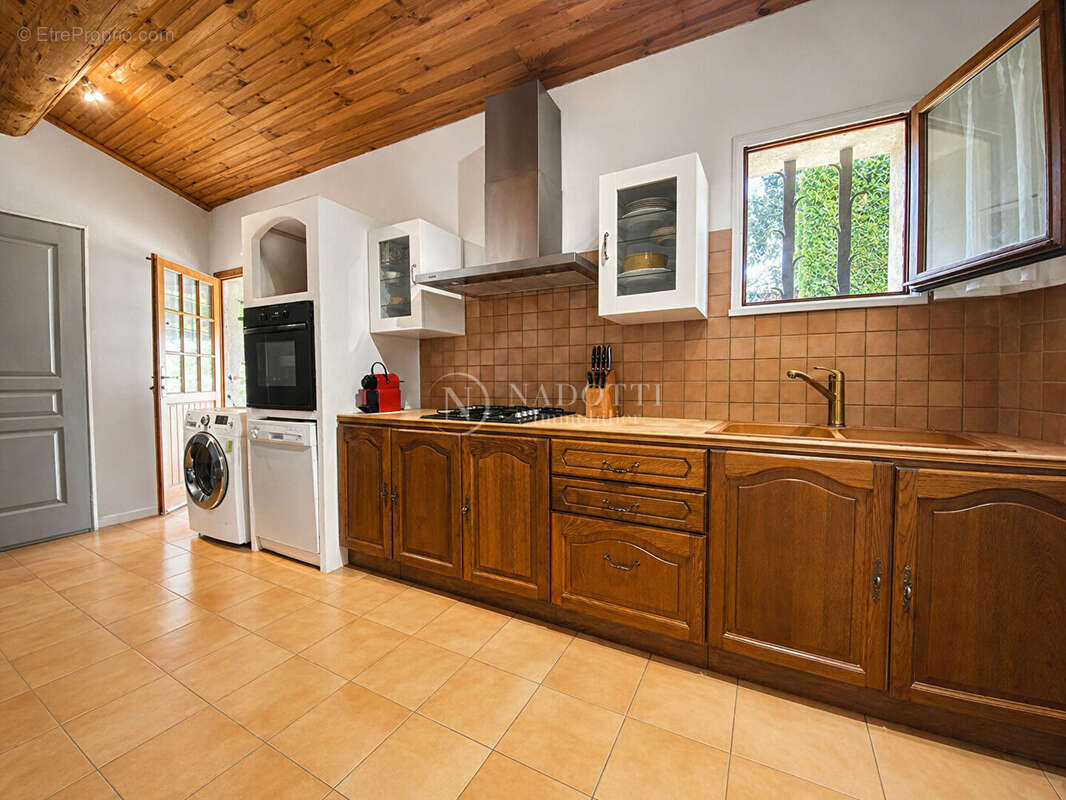 Maison à MAUBEC