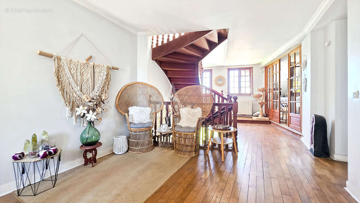 Maison à MAGNY-EN-VEXIN